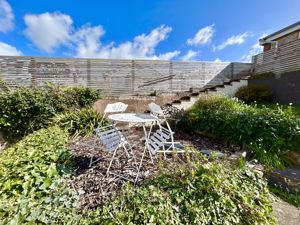 Photo 20- click for photo gallery